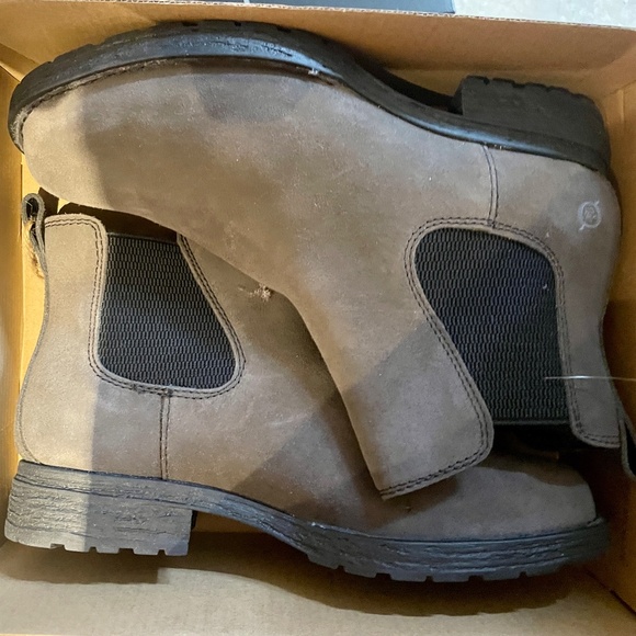 Brand New Born Cove Grey Leather Women's Pull-On Boots - Picture 2 of 11